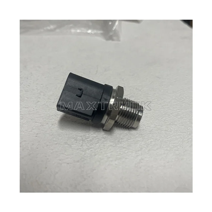 MAXTRUCK High Quality Truck Parts 0281002942 0051535828 0071530228 A0051535828 A0071530228 Pressure sensor for Mercedes
