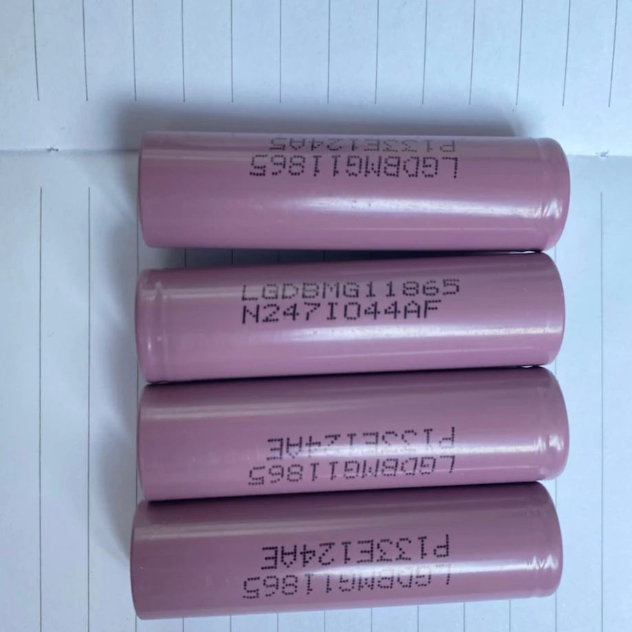 Popular Sell Manufacturer In Stock Charger Rechargeable 3.7V Cylinder Lithium Ion 18650 Battery