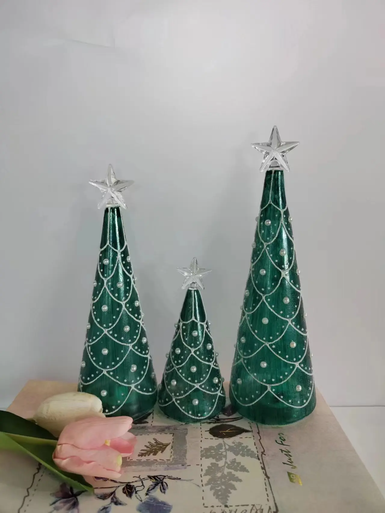 Christmas decoration LED light glass tree indoor atmosphere scene layout furnishings tabletop home decor Christmas ornaments