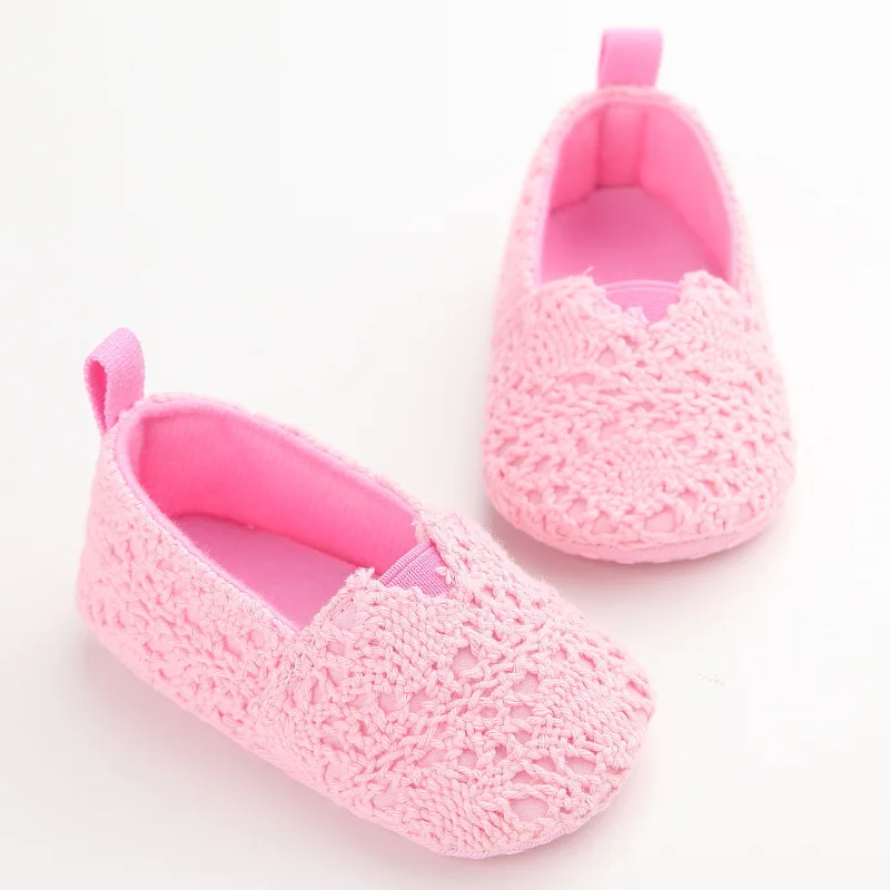 Slip-on design crochet  with 5colors soft sole wholesale baby girl shoes