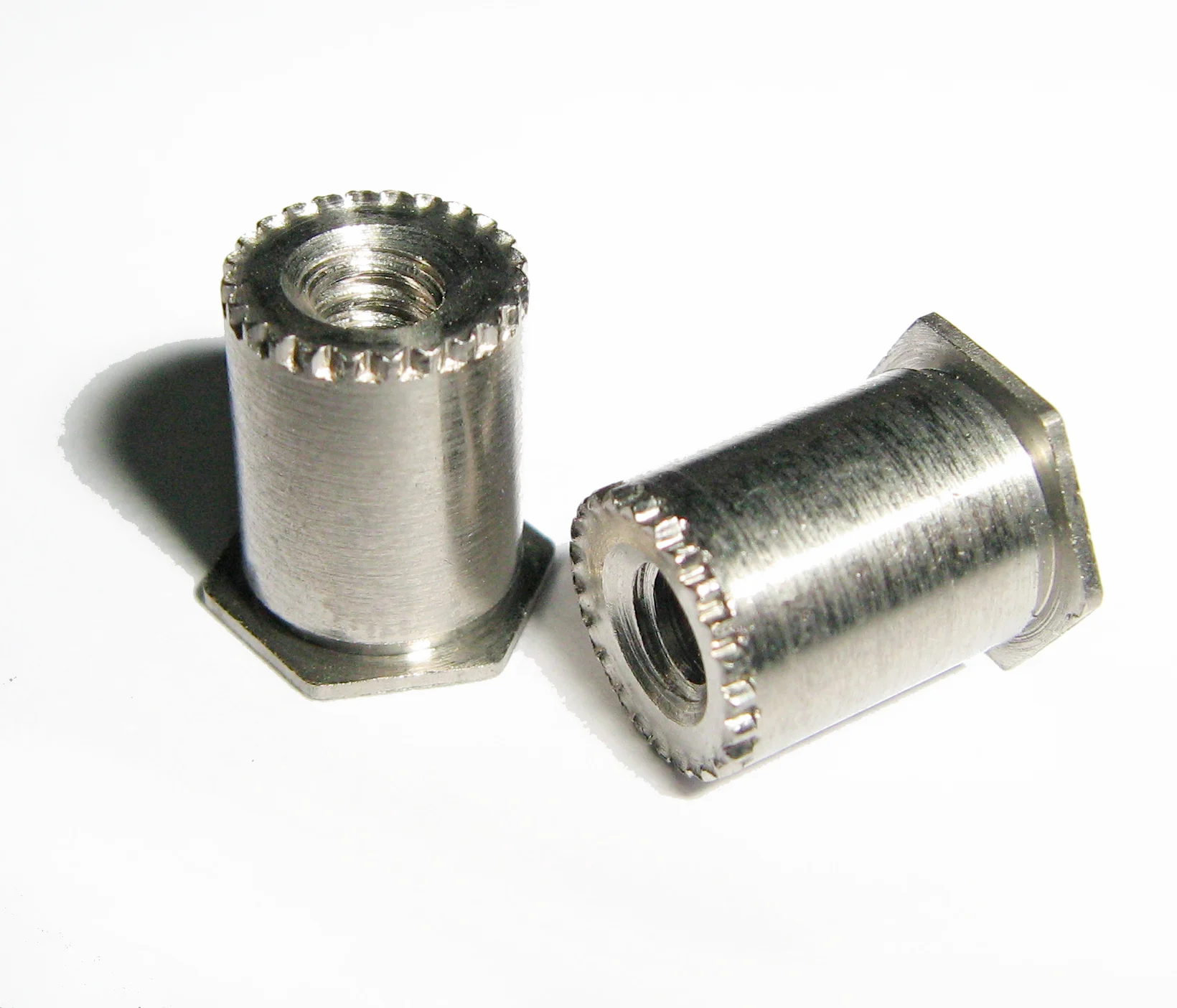 Durable in use  Rivet nuts -flat head blind rivet nut Aluminum with low weight corrosion resistant