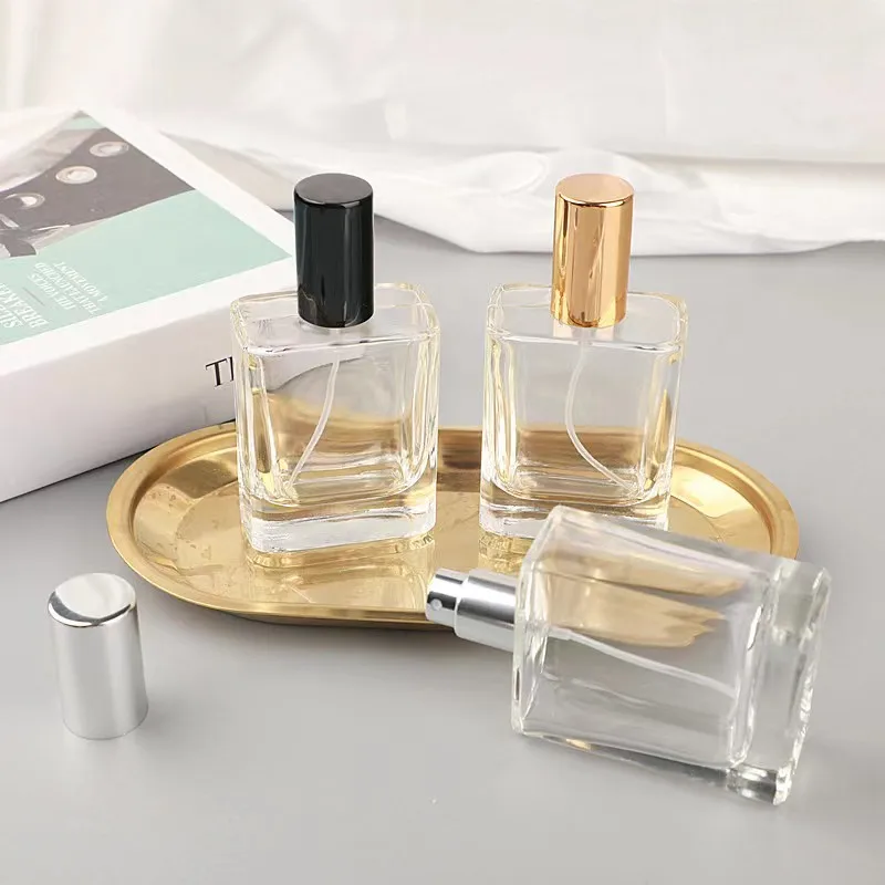 30ml 50ml 100ml High quality luxury bottle perfume glass with magnetic perfume cap and manual gift box