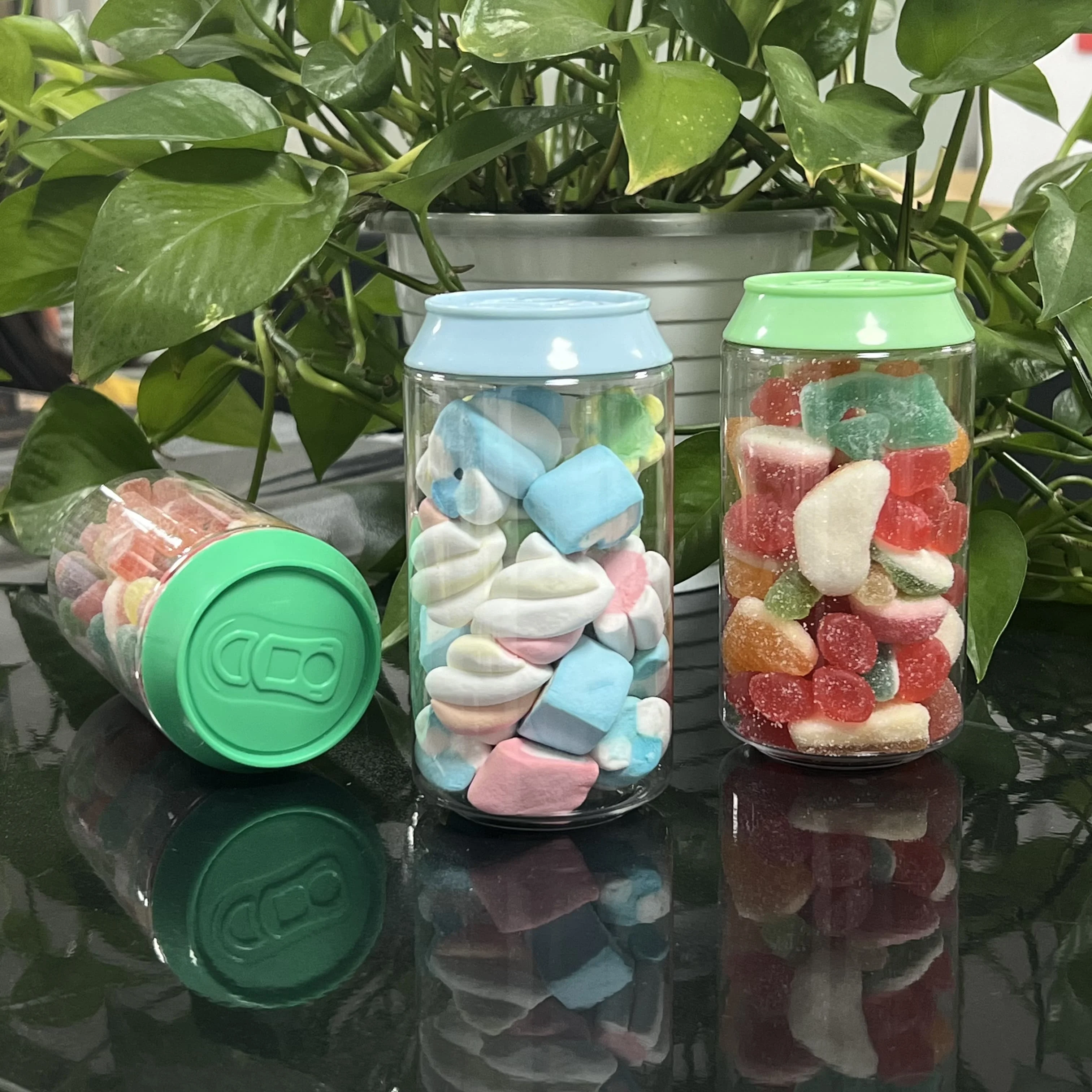 OEM Food Grade Creative Candy Snack Packaging Jar Gummies Plastic Jars with Custom Stickers