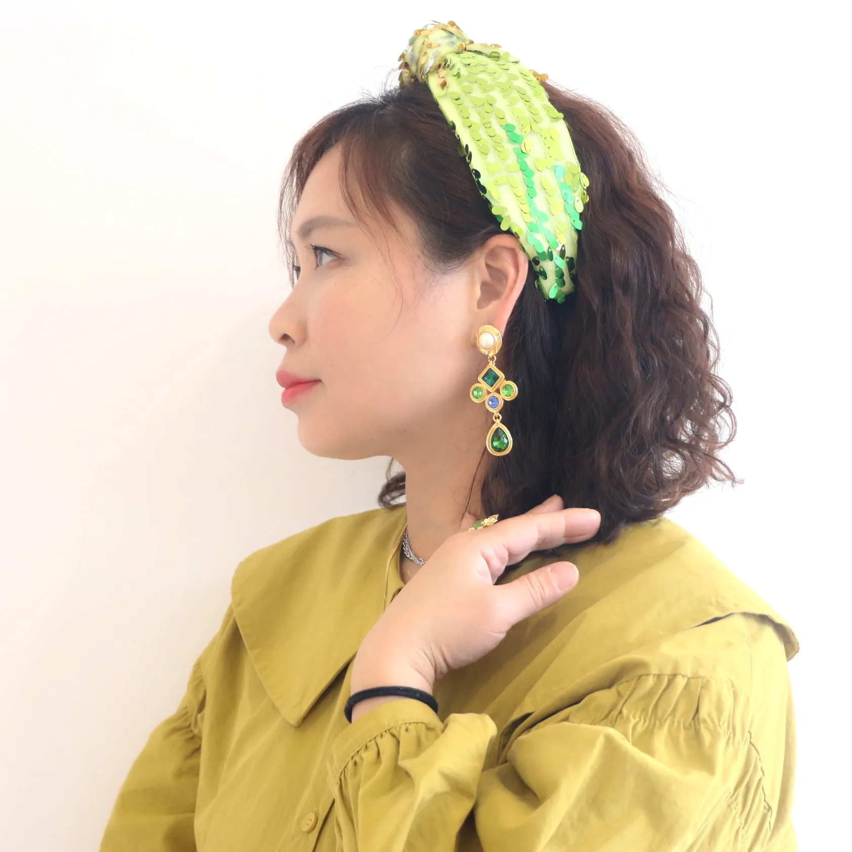 Iridescent Designer Top Knotted Padded Sequin High Quality Luxury Headband Custom For Girl Hairband