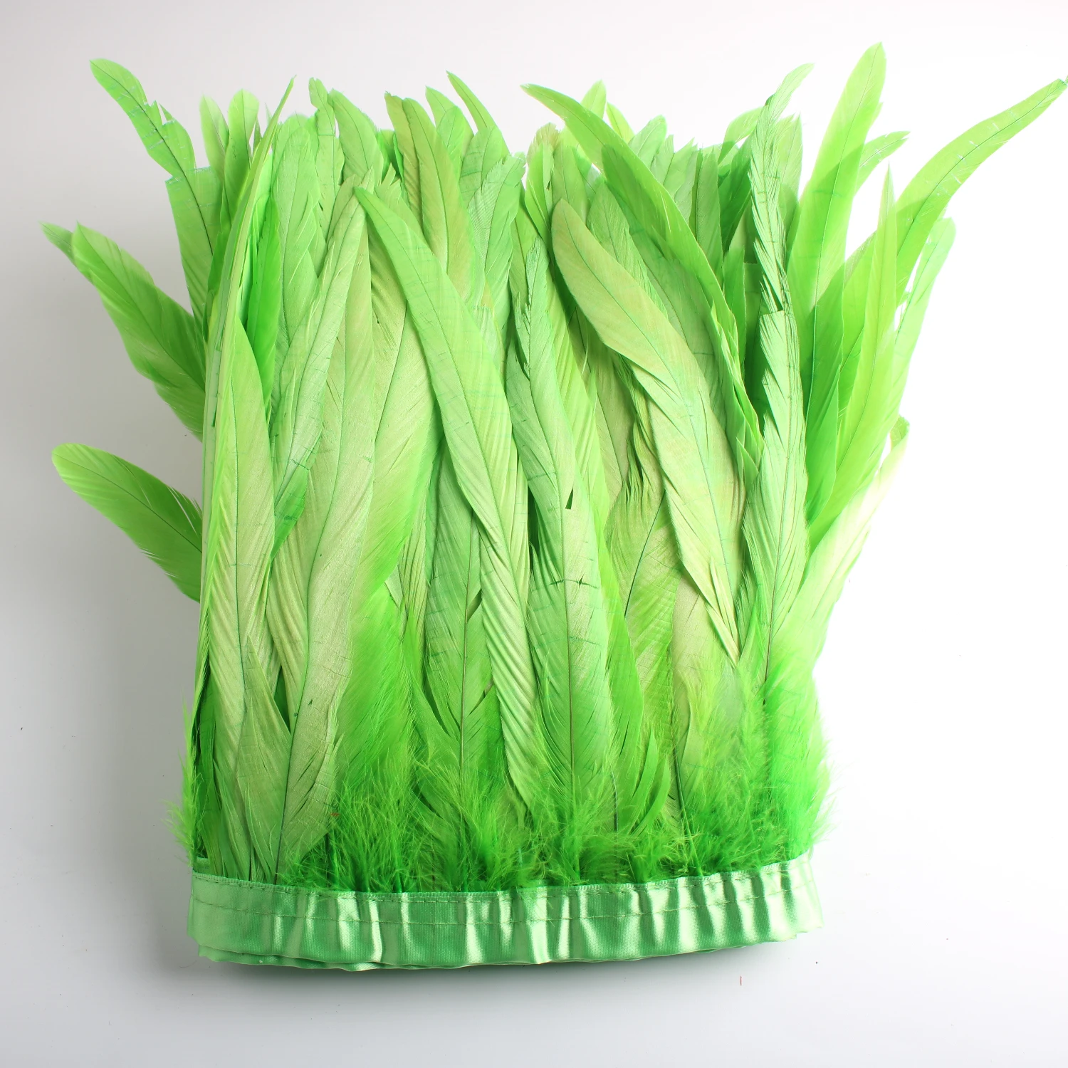 Wholesale 25-30cm Dyed  Rooster Saddle Hackle Feather Trimming Fringe for Carnival Clothing