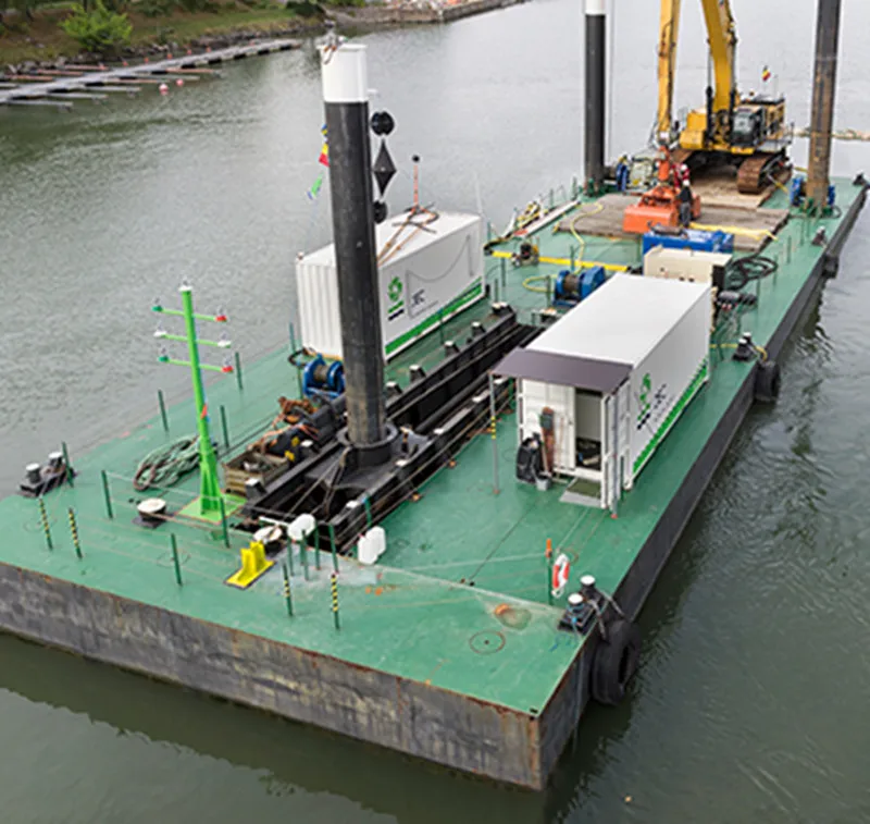 
Launch Manufacturing Jack-up Using Pontoon Platform Barge 