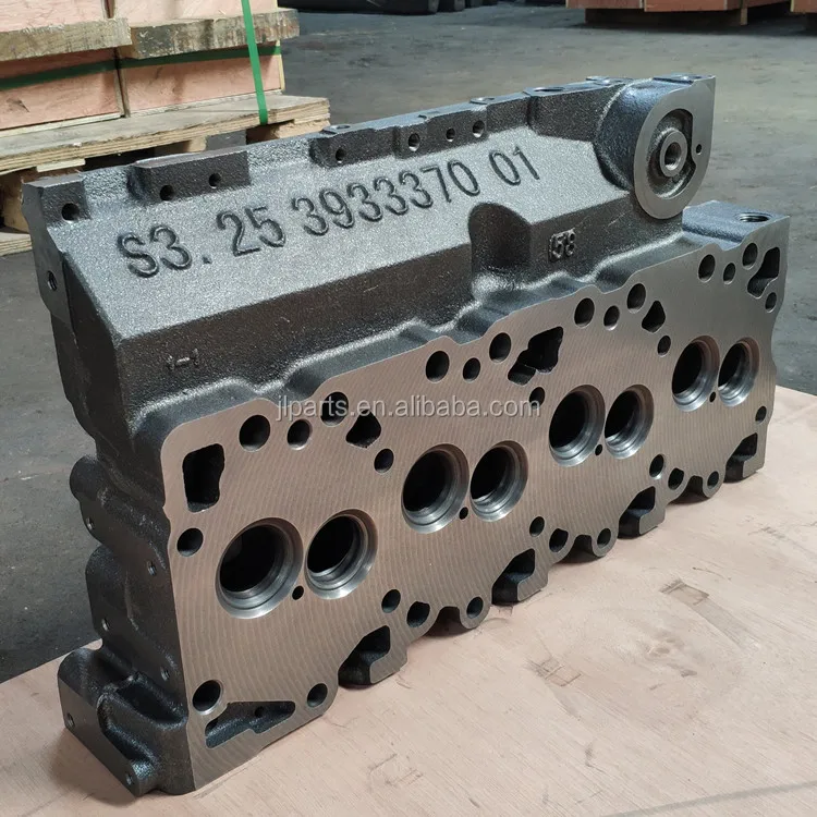 3929736 4BTA3.9 Cylinder Head Bare 4BT 3.9 Diesel Engine Motor Parts