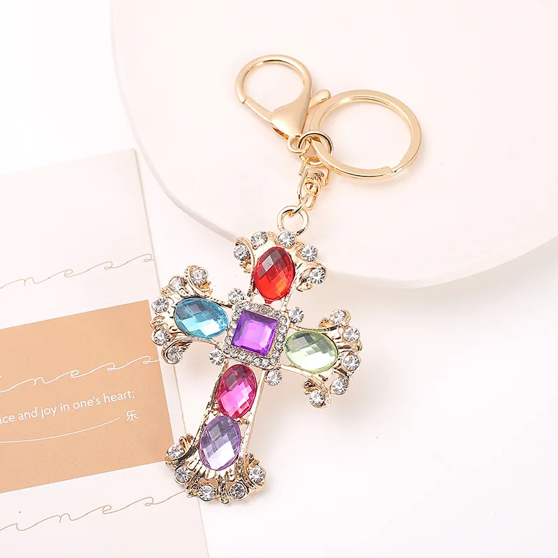 Fashion Luxury Metal Jesus Cross Keychain Crystal Rhinestone Crucifix Keychain Wallet Pendants for Gifts