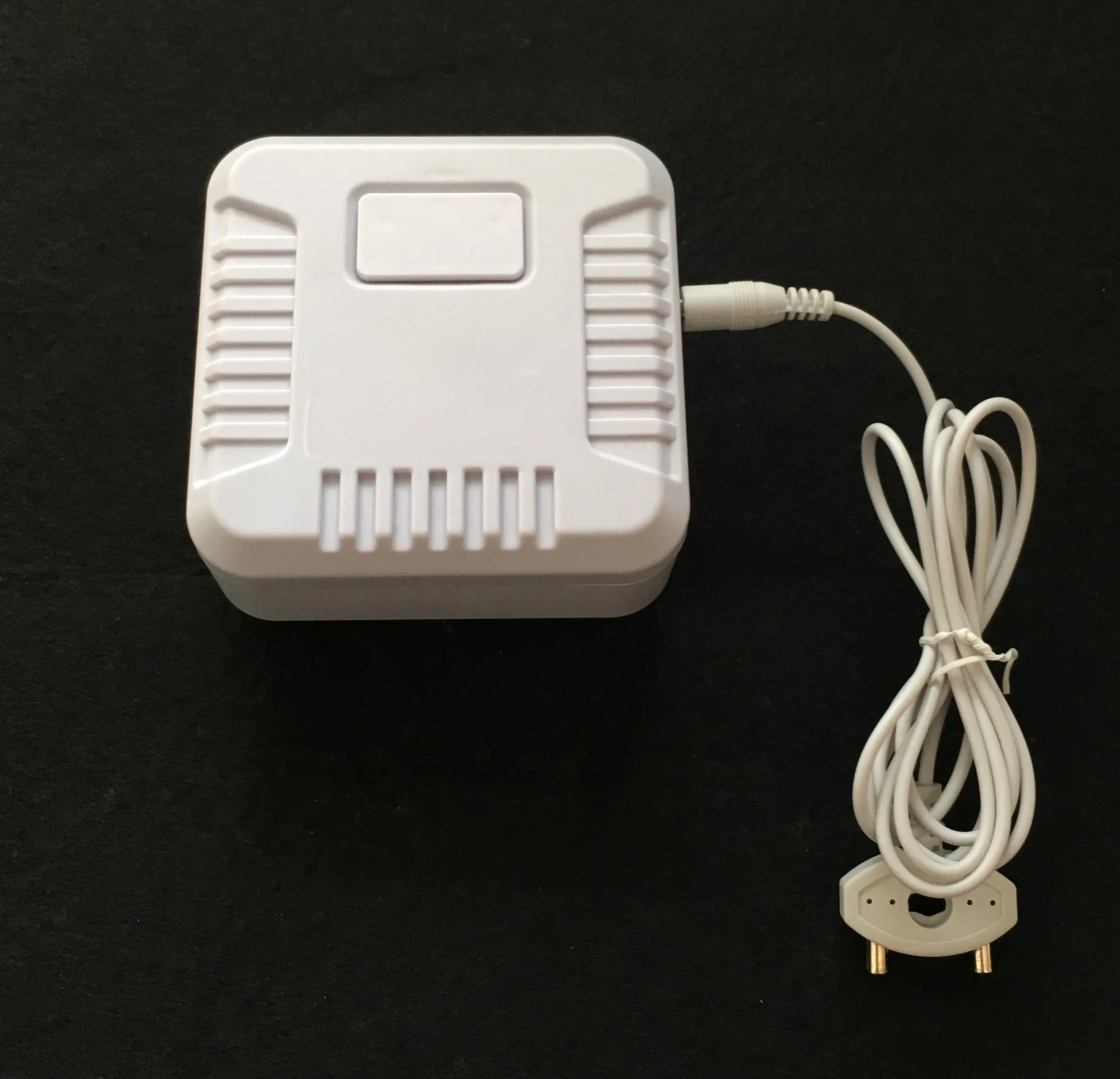 Water Leakage Detector Wireless Battery Powered Flood Alarm Sensor with Buzzer Beep Alert Alarm Sound