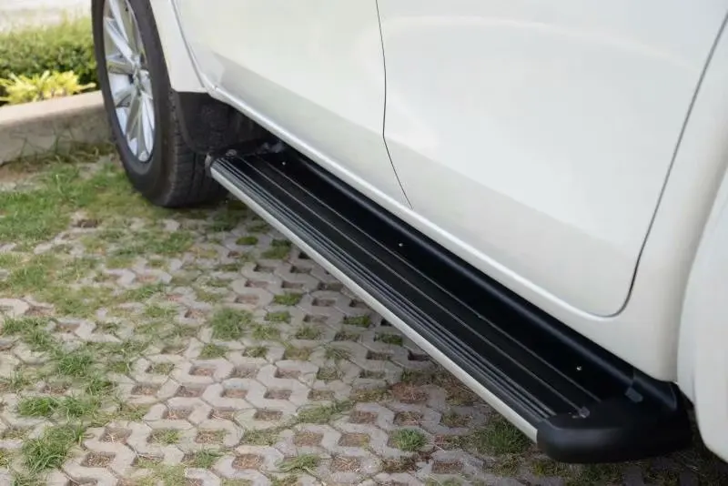 
High Quality Factory Price OEM Running Board Car Side Step for Mitsubishi L200 