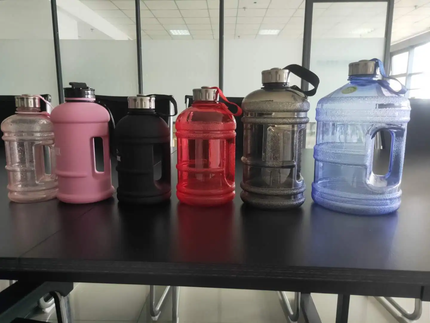 
Eco Friendly Food Grade Custom BPA Free PET Large Mouth gallon gym water bottle 