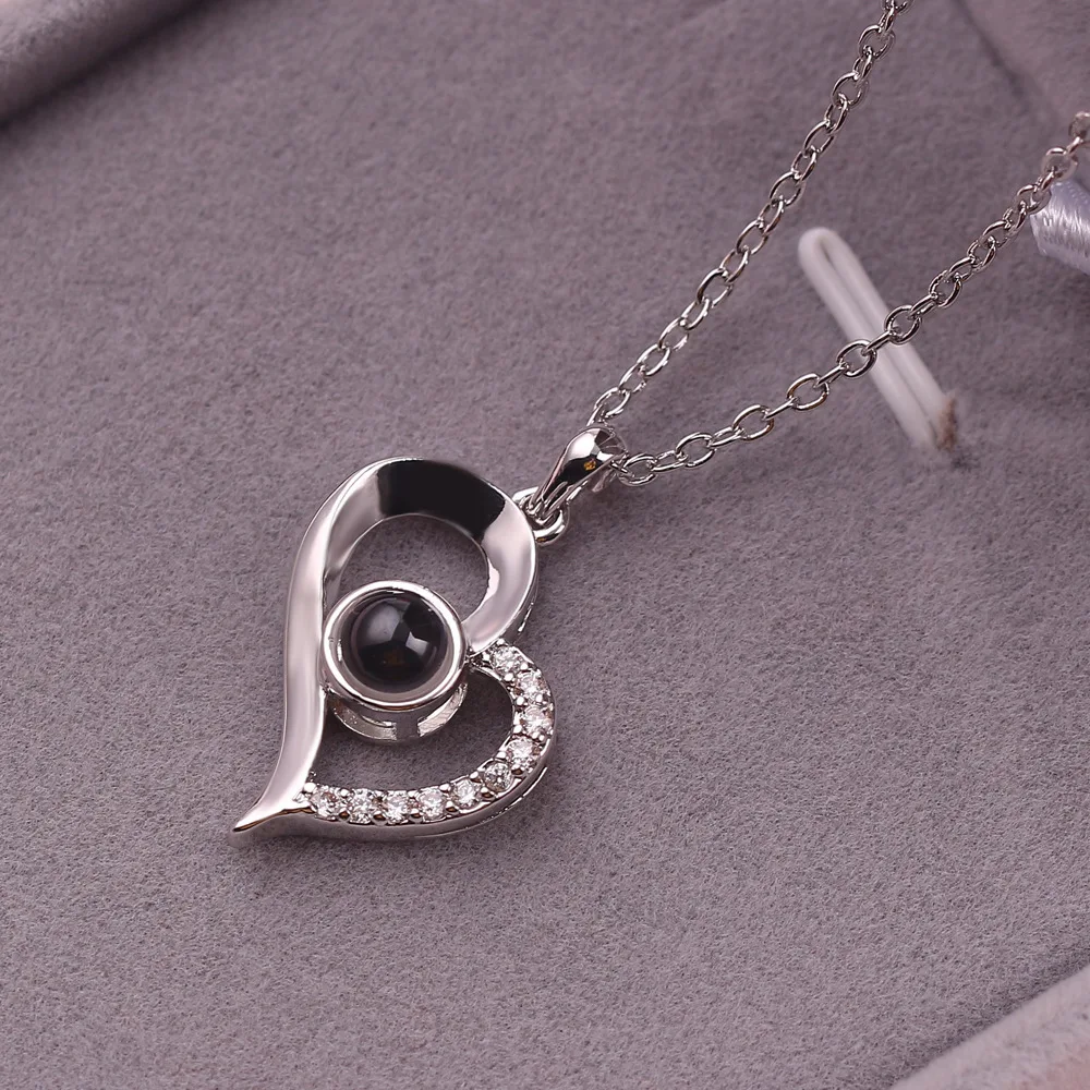 New Style Oblique Heart Shape 100 languages I Love You Projector Necklace for Thanksgiving/Christmas/New Year Gift