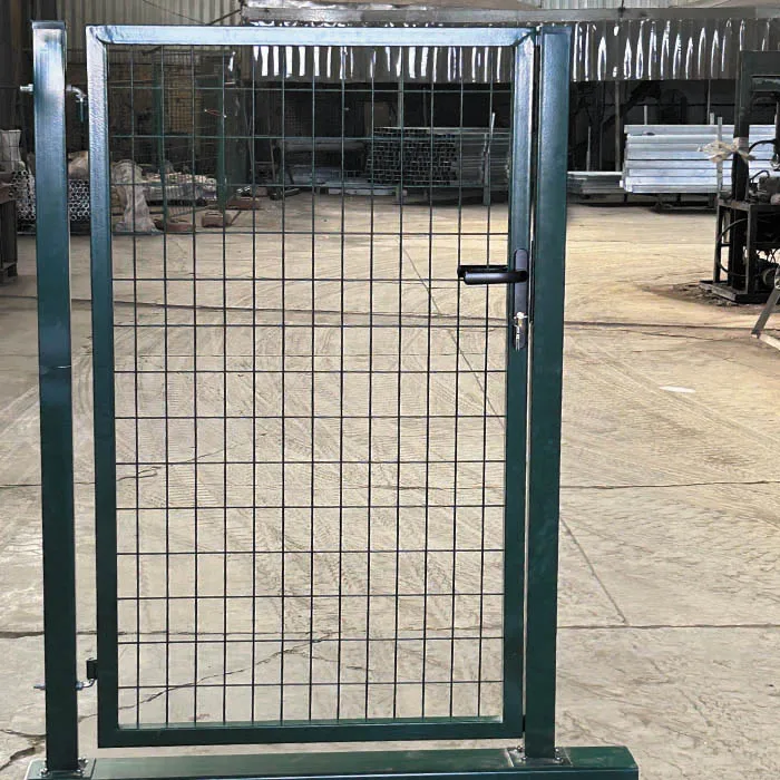 Garden Mesh Gate3.jpg