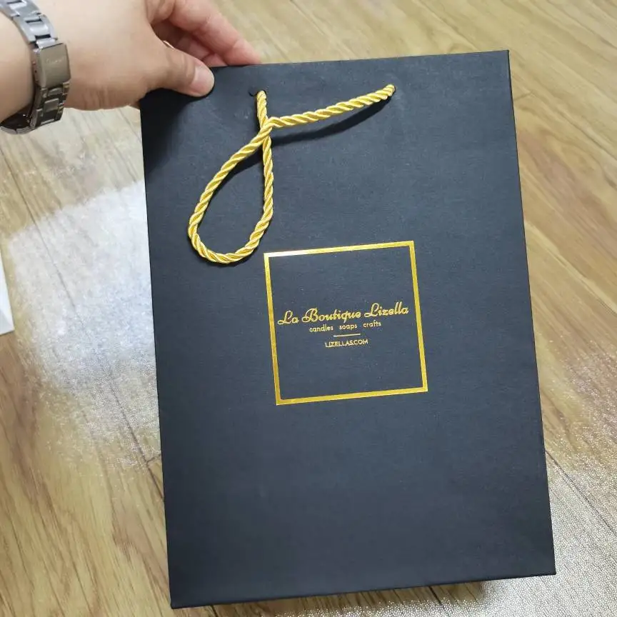 China Competitive Price Elegant Customized Brand Logo Luxury Wine Boutique Shopping White Paper Gift Bags With Ribbon Handles