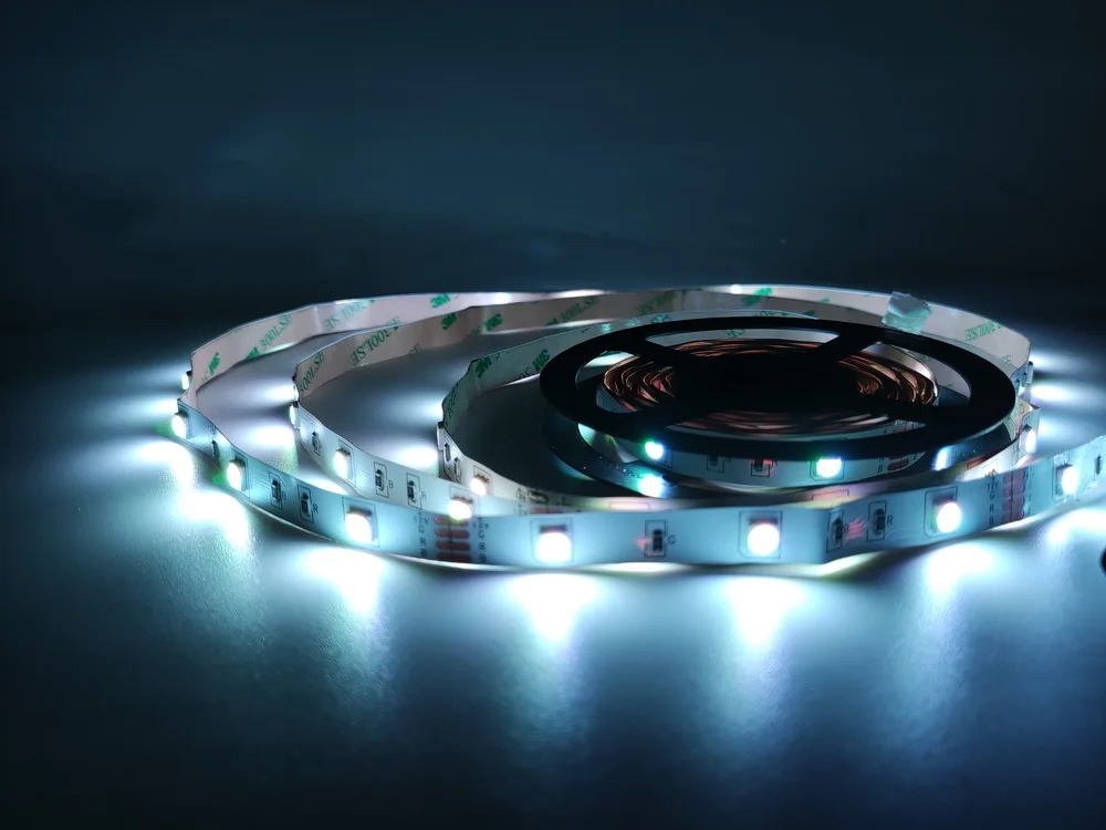 China High Quality Cheap Price  5 Meters 5050 SMD Smart RGB LED Strip Light/LED Strip