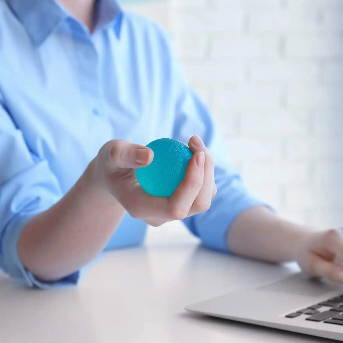 Wholesale Chinese Fitness Equipment Colored Training Hand Grip Ball For Exercise