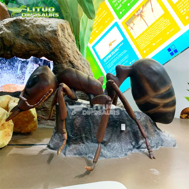 Large Size Animatronic Simulation Insect Model of Ant