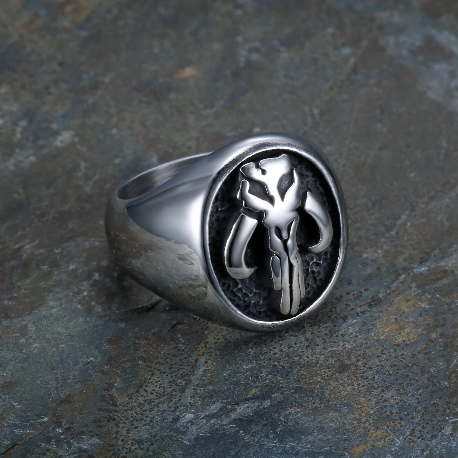 Gothic Alien Cool Skull Punk Waterproof 18K Gold Plated Stainless Steel Non Tarnish Fashion Jewelry Rings Male Mens Man
