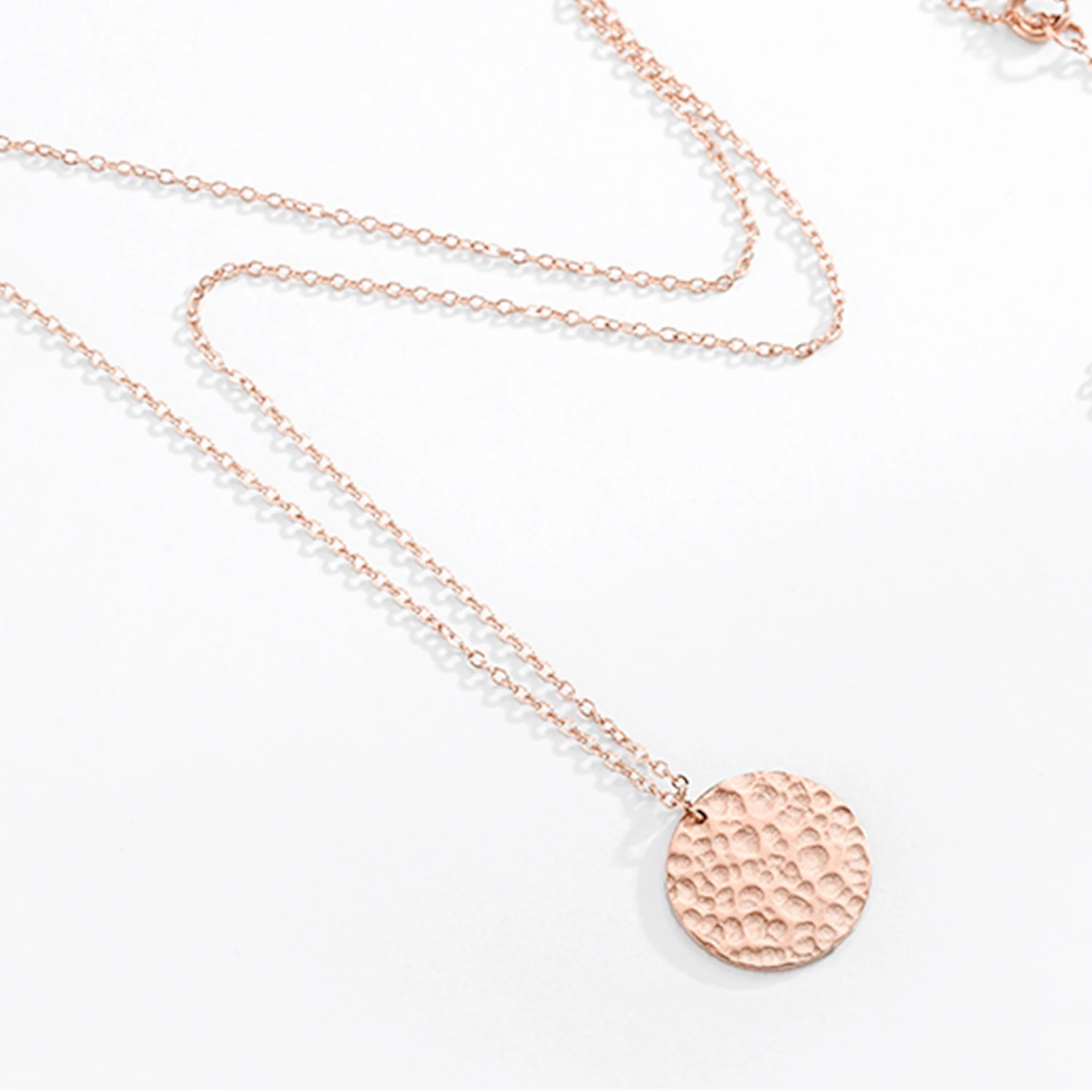 e-Manco Minimalist Round Hammered Custom Pendant Stainless Steel Necklace Sublimation Blank Laser Engraving Jewelry for Women
