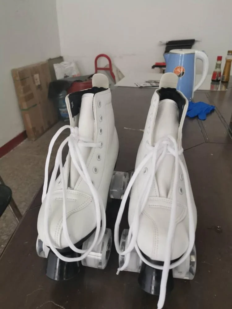 Top quality adult and kids flashing roller skate