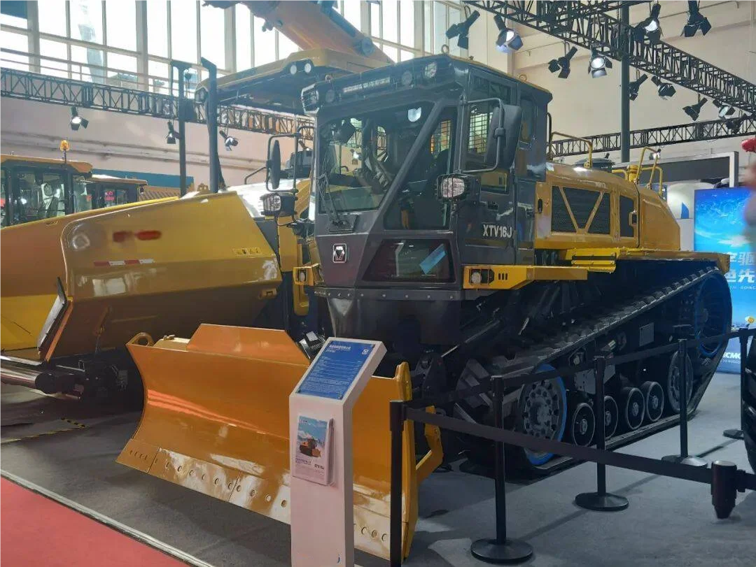 DL350 Wheeled Bulldozer Heavy Dozer For Mining Construction Rocks