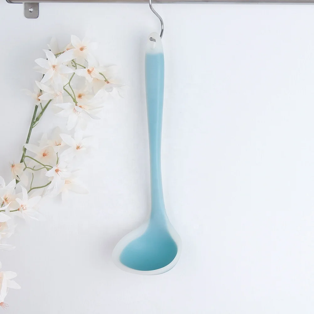 Translucent Kitchen Silicone Soup Ladle Kitchen Utensil Silicone Ladle with Nylon Core