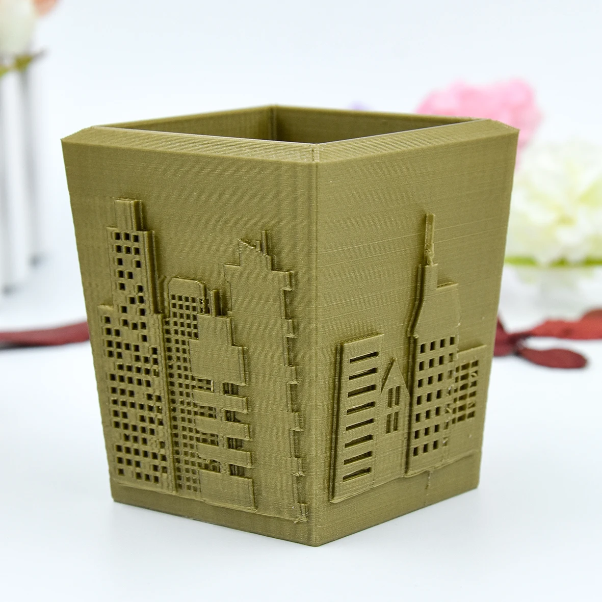 Low Volume/Batch Production Wood Appearance Decoration Vase By 3D Printed PLA Filament 3D Printing Service