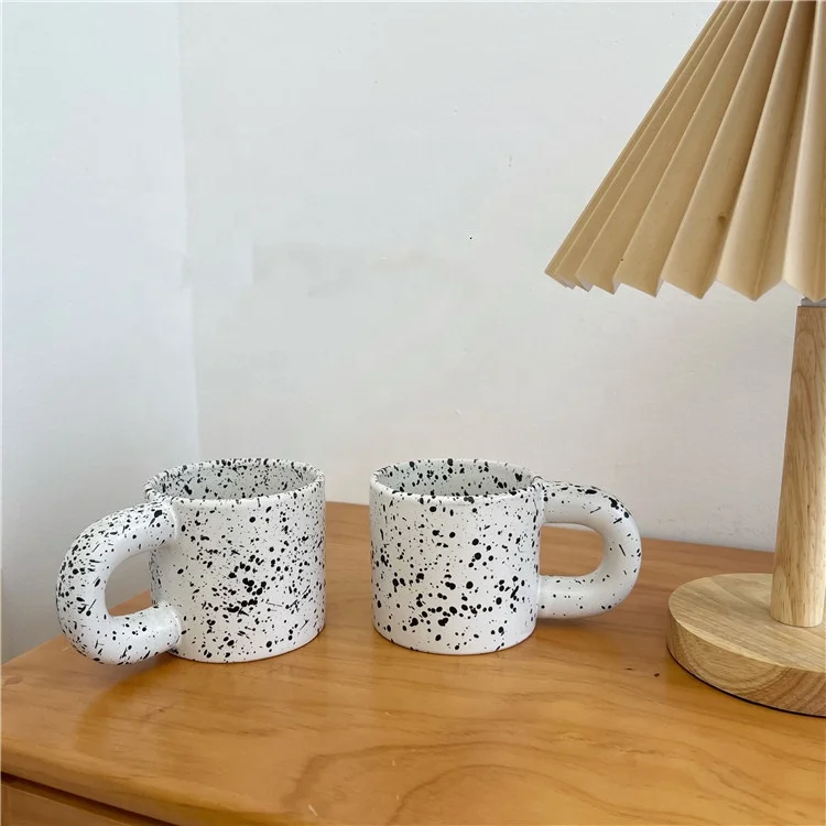 Ins Korean ink splash art cow color retro fat handle couple decoration mug