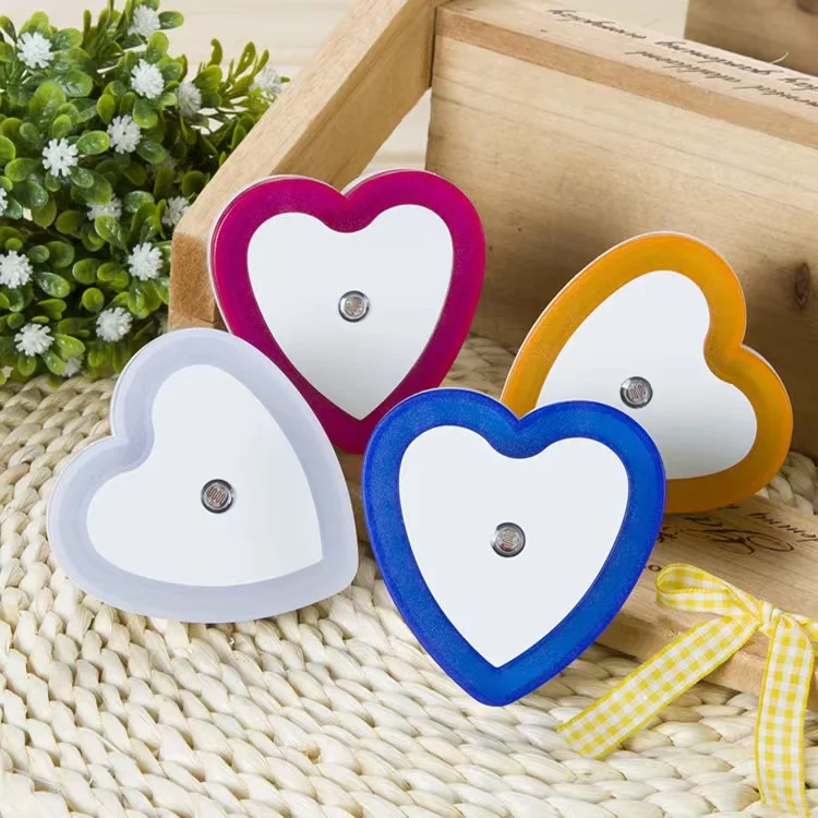 EU/US plug in smart LED night light square shape mini intelligent auto from dusk to dawn night lamp for nursing bedroom