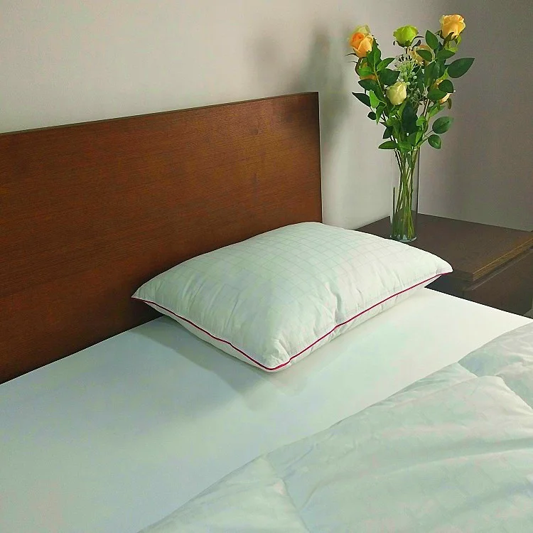 Factory sale 300tc 100% cotton single-line dobby fabric polyester pillow