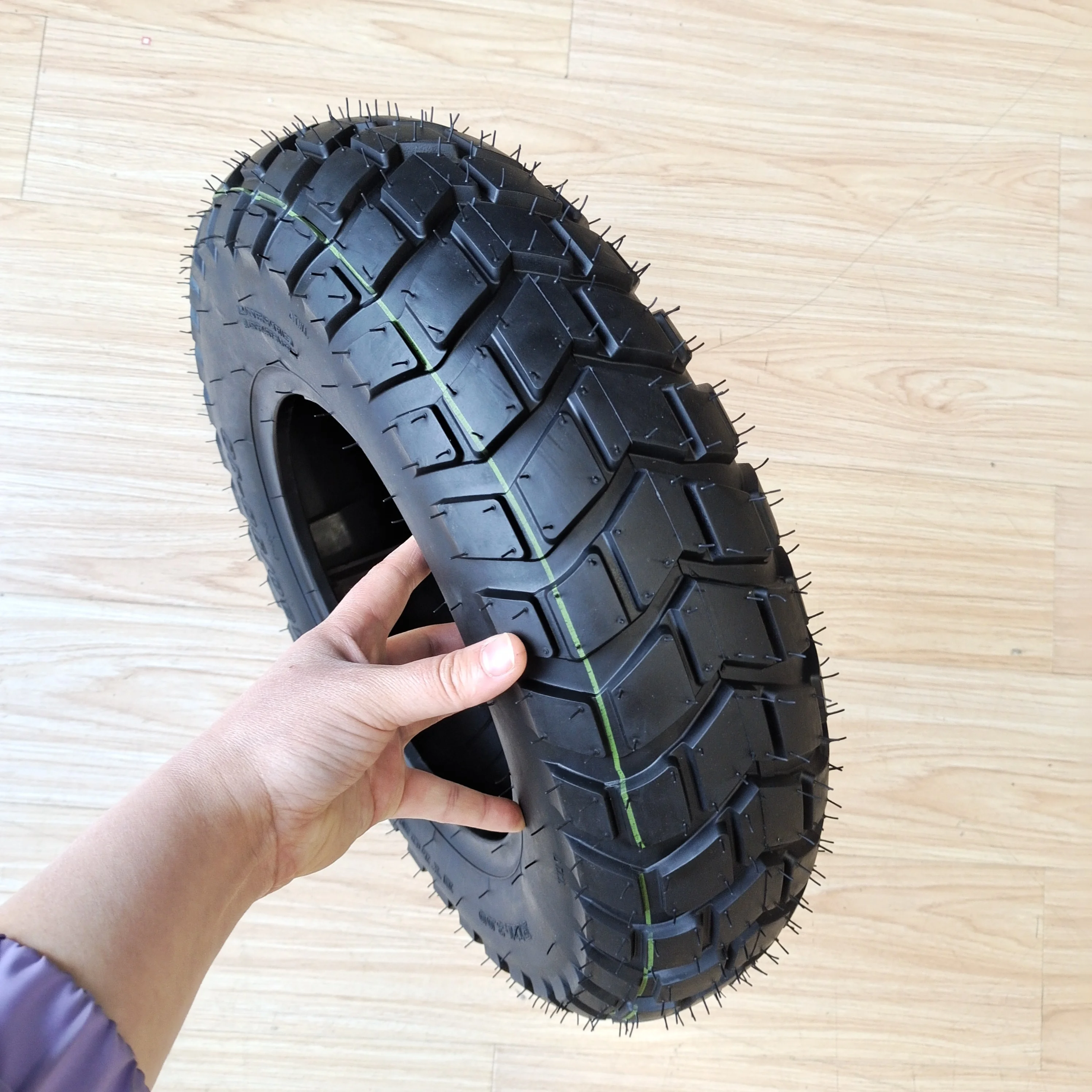 130/90-10 13090-10 1309010 tl motorcycle tyre camera