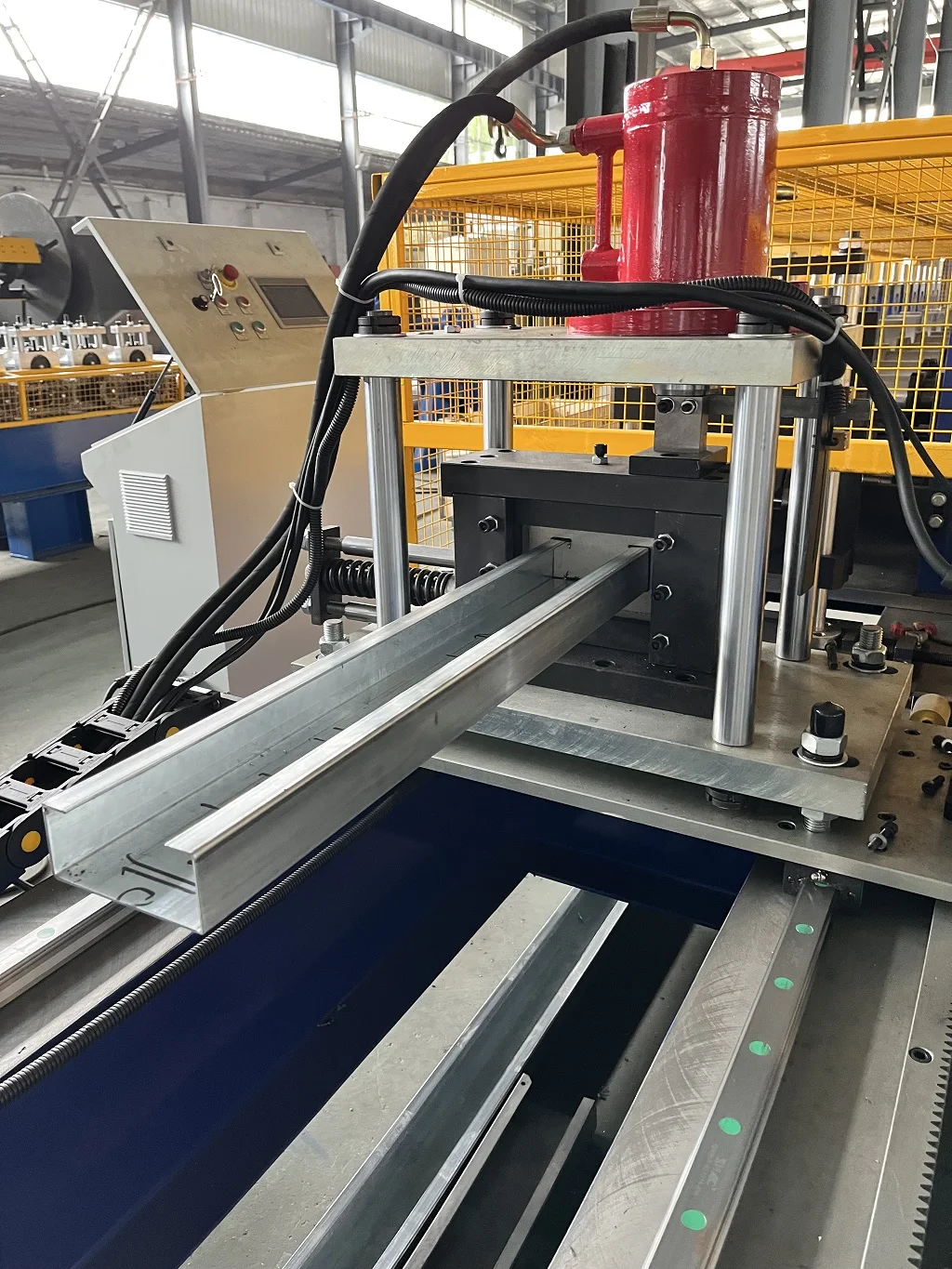Truss Space Frame C purlin Roll Forming Machine C Channel Roll Former Making Equipment