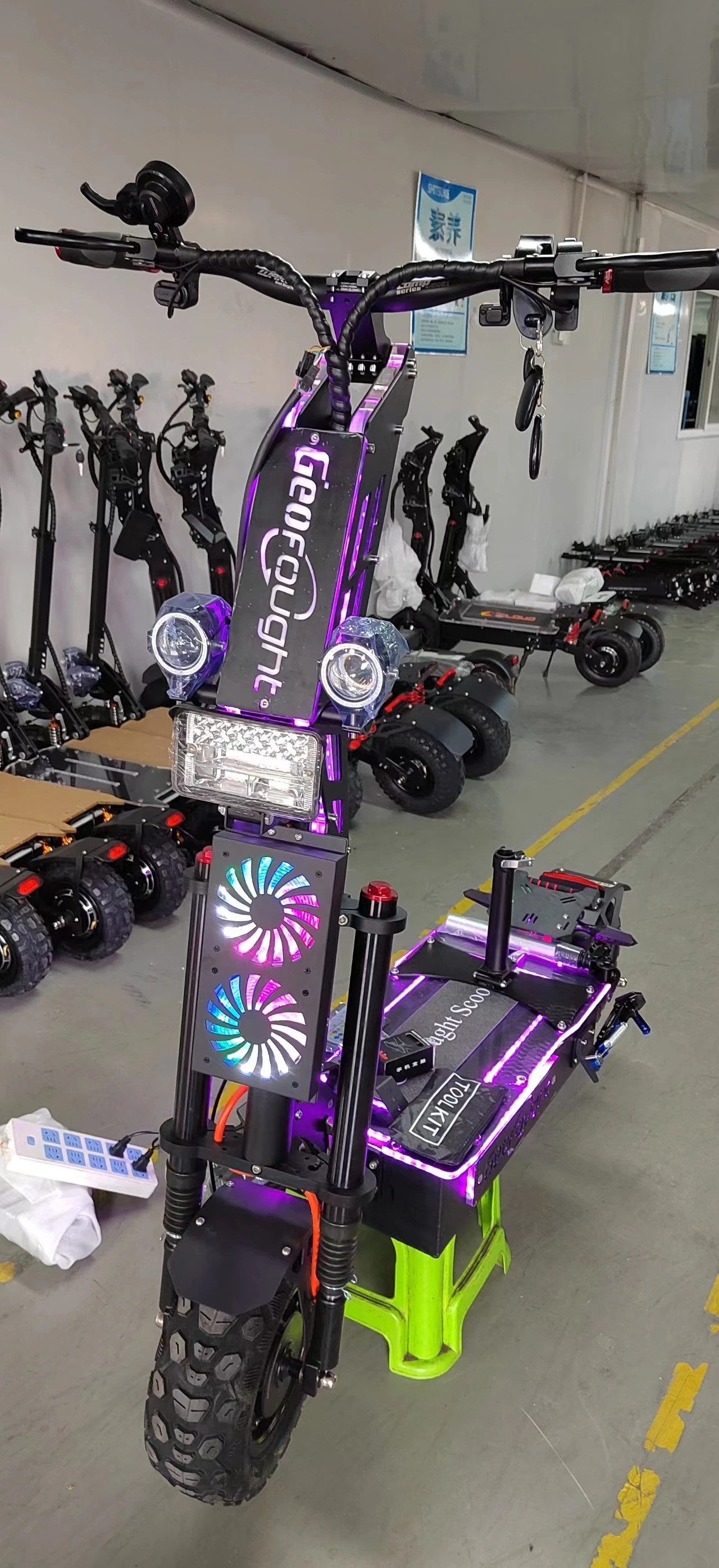 High quality 14inch high speed 72v 8000W 10000W 15000w dual motor 30-100ah battery top powerful  electric scooter for adults