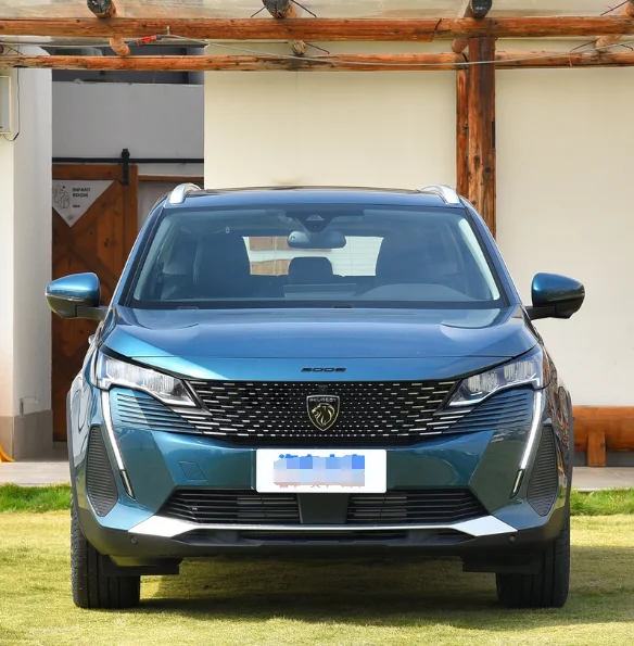 Лучшие продажи Dongfeng Peugeot 5008 модель 400THP 5-дверный 7-местный внедорожник бензиновый среднего размера