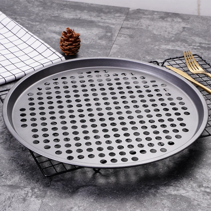 Perforated crisper pan round pizza tray nonstick carbon steel pizza baking pan with handles for ovens