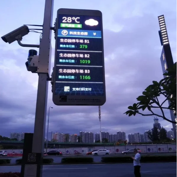 Full Color LED Screen SMD P4 Waterproof Street Lamp Pole 5G WIFI Advertising LED Billboard  Pole Outdoor LED Display