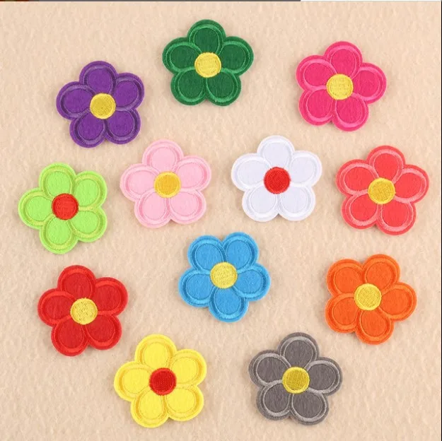 Fashion Classic 12 Colors Five Petal Shape Embroidered Flower Patches For Kids Clothes