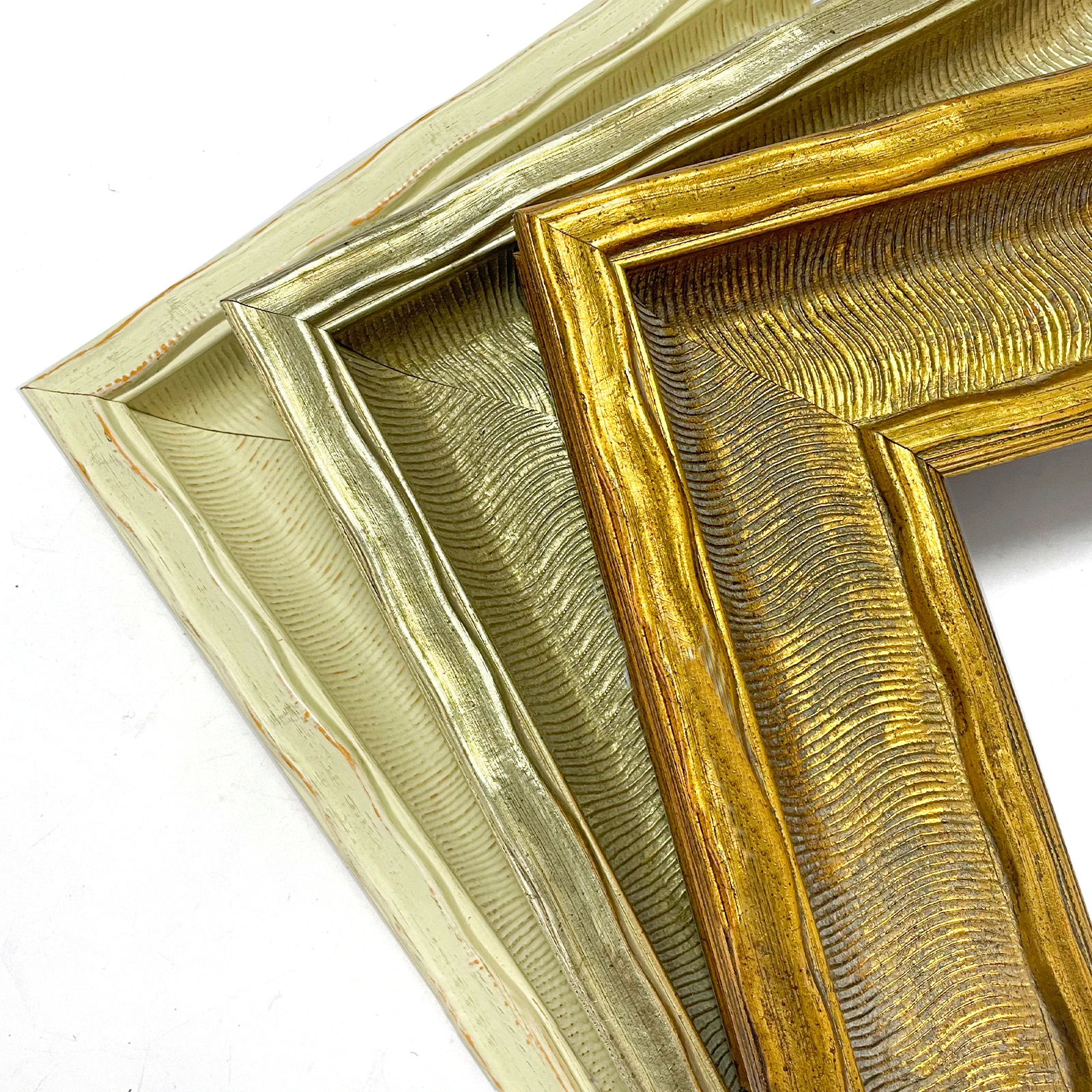 Manufacturers Wholesale Noble Elegant Photo Frames Custom Wall Decor White Wood Picture Frame for Gallery Artists Museum