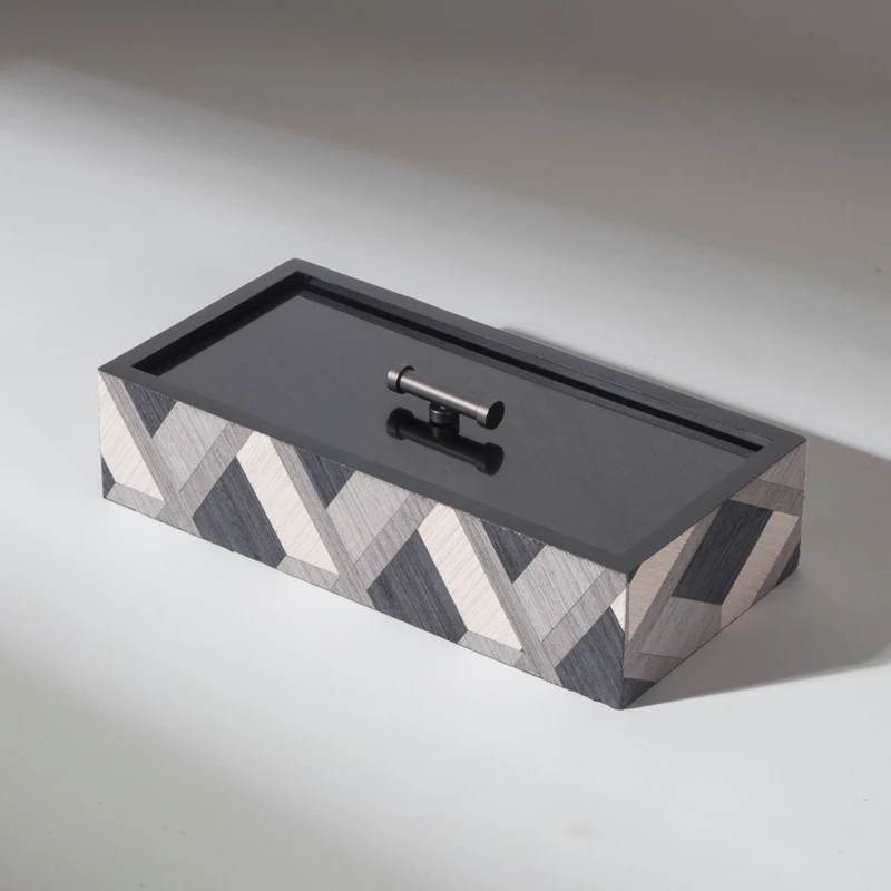 Custom luxury fashion storage flannelette lacquered box custom export gift jewelry wood ring display box with metal handle