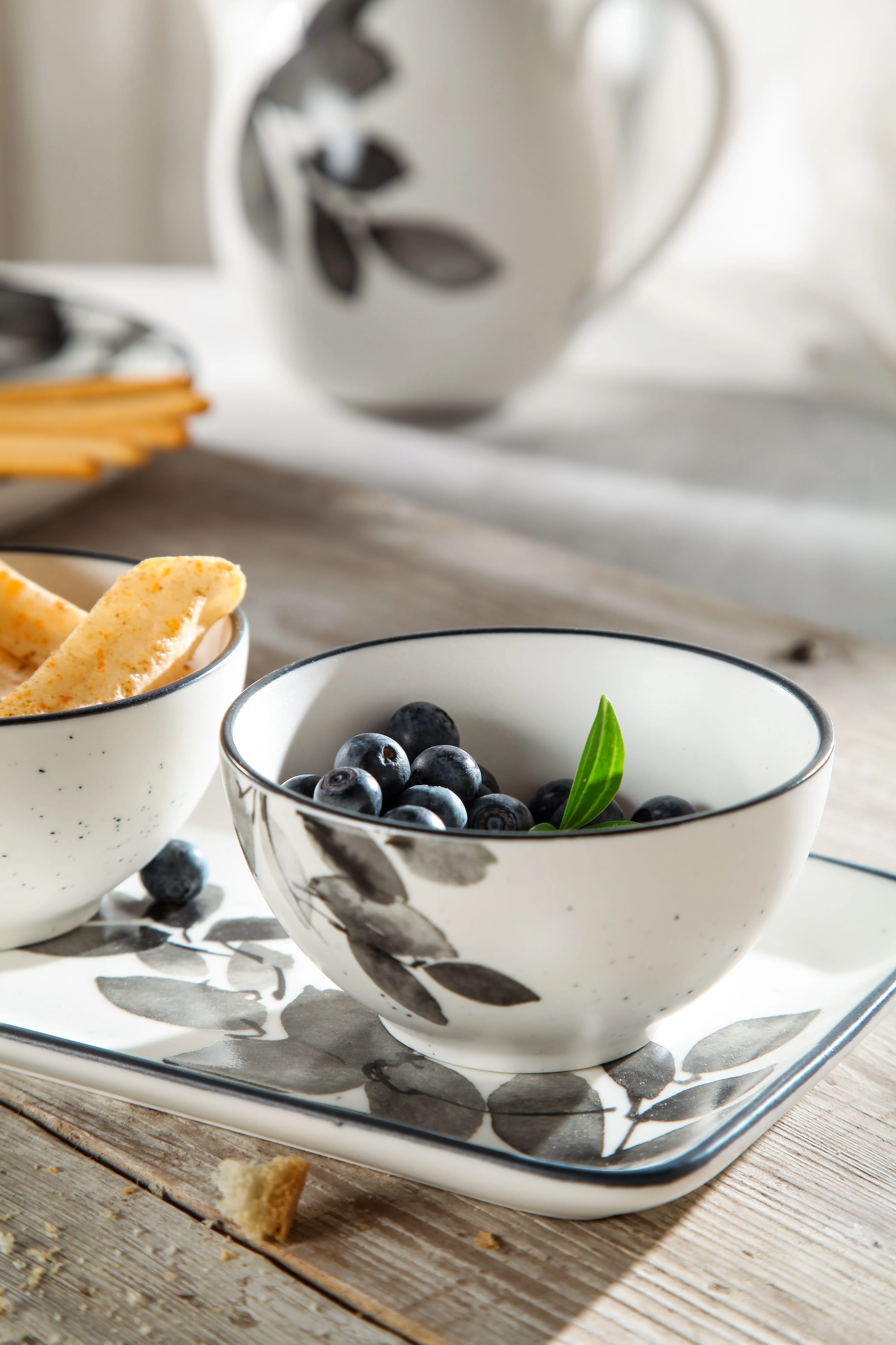 China porcelain wholesale table ware dinner set dinner plate ceramic  leaves table tea set