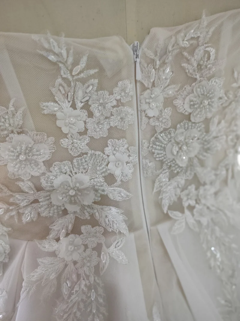 #9117 Off-Shoulder Sweetheart Sleeveless Champagne Beading Tulle Bohemian Lace Wedding Dress Lace Dress Bohemian