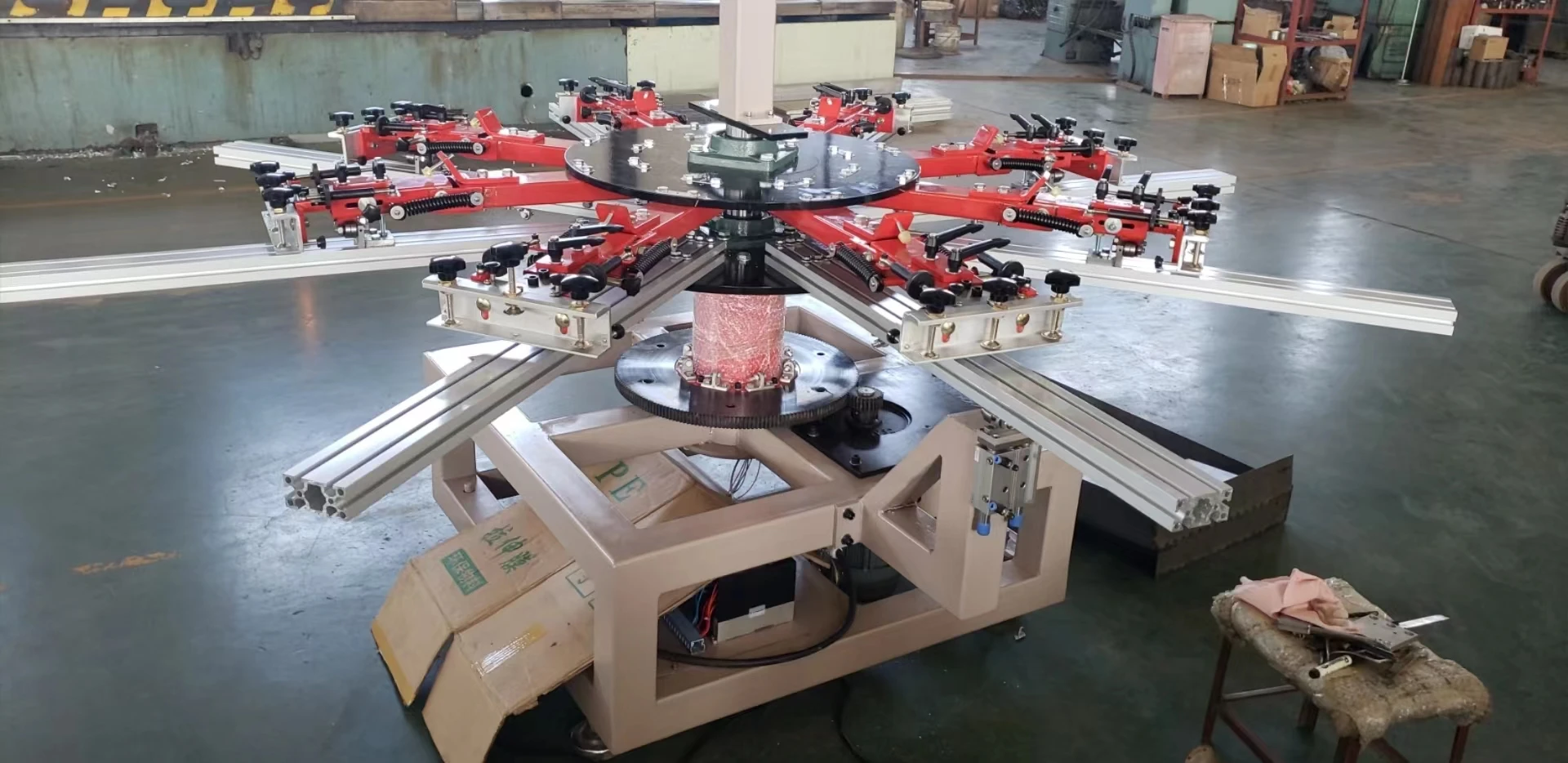 High quality 4 head computerized embroidery machine  12 needles for clothes hat headgear factory directly sell on 2022 year