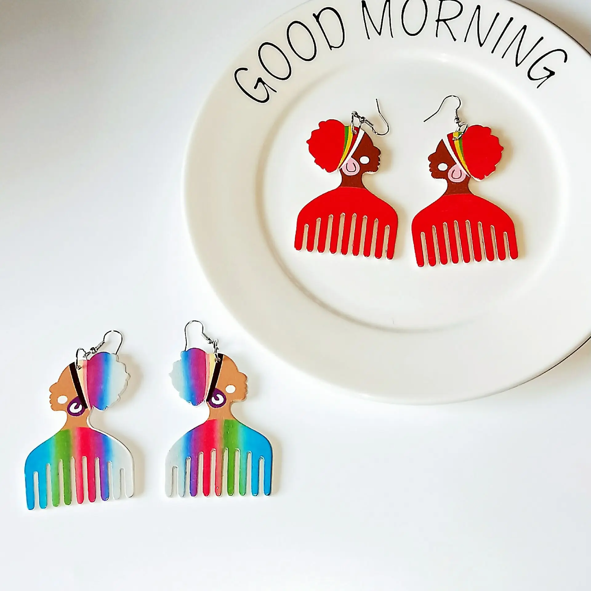 DAICY cheap wholesale unique design comb African girl wooden earrings