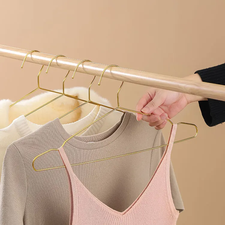 Wholesale stainless steel clothes hanger golden coat hanger