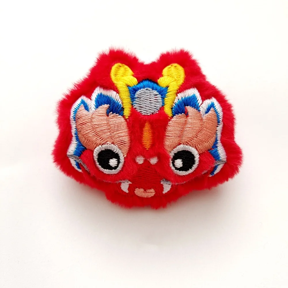 Chinese lion head brooch festive red delicate embroidery Chinese lion dance culture shirt clothes accessories brooch
