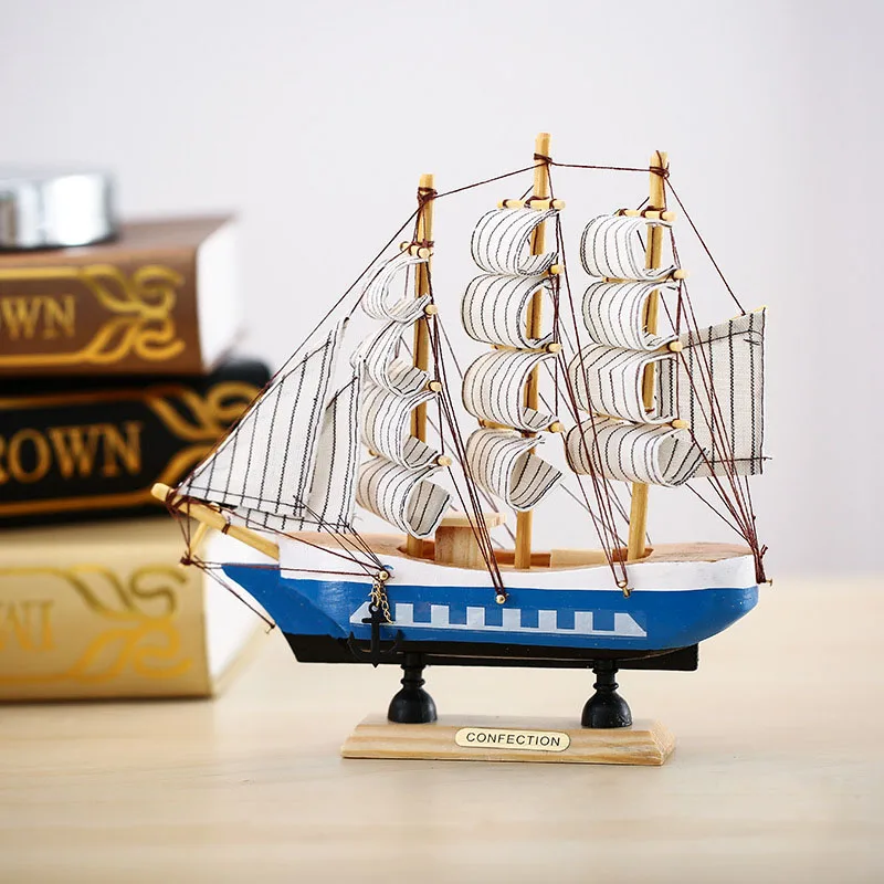 Hot New Business Gift Home Wood Craft Decoration Ornaments 20cm Handmade Retro Wooden Painted Pirate Sailboat Model