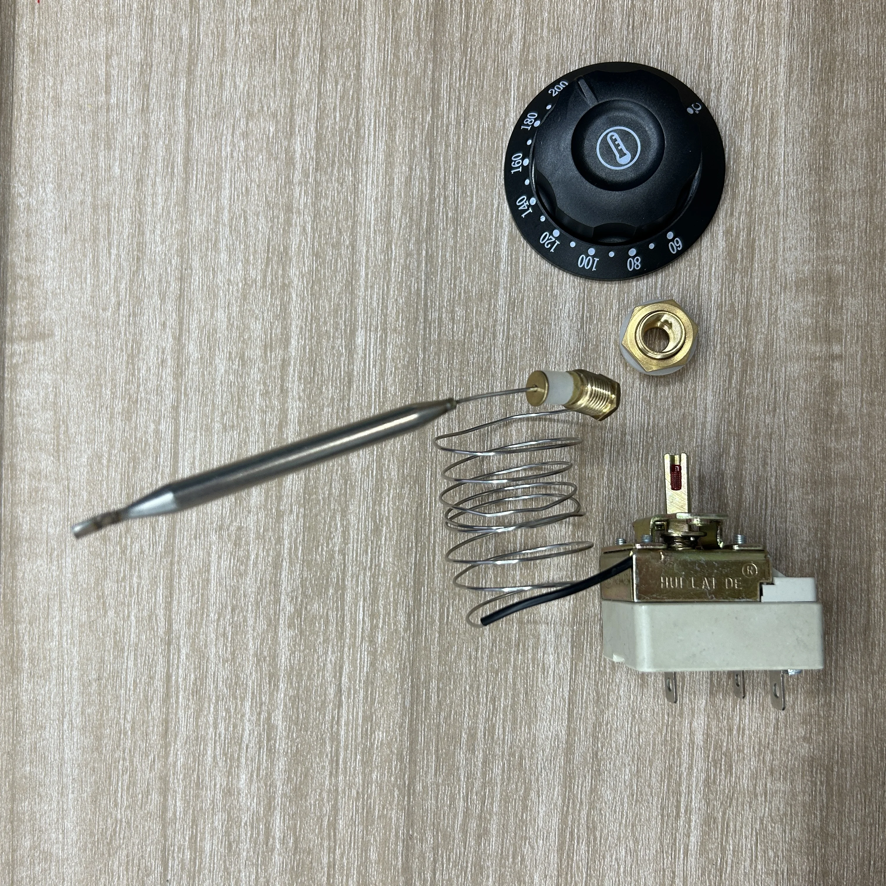 WYA Water Boiler Temperature Control 0-350 degrees Liquid Expansion Capillary Thermostat with Screw for Fryer Machine