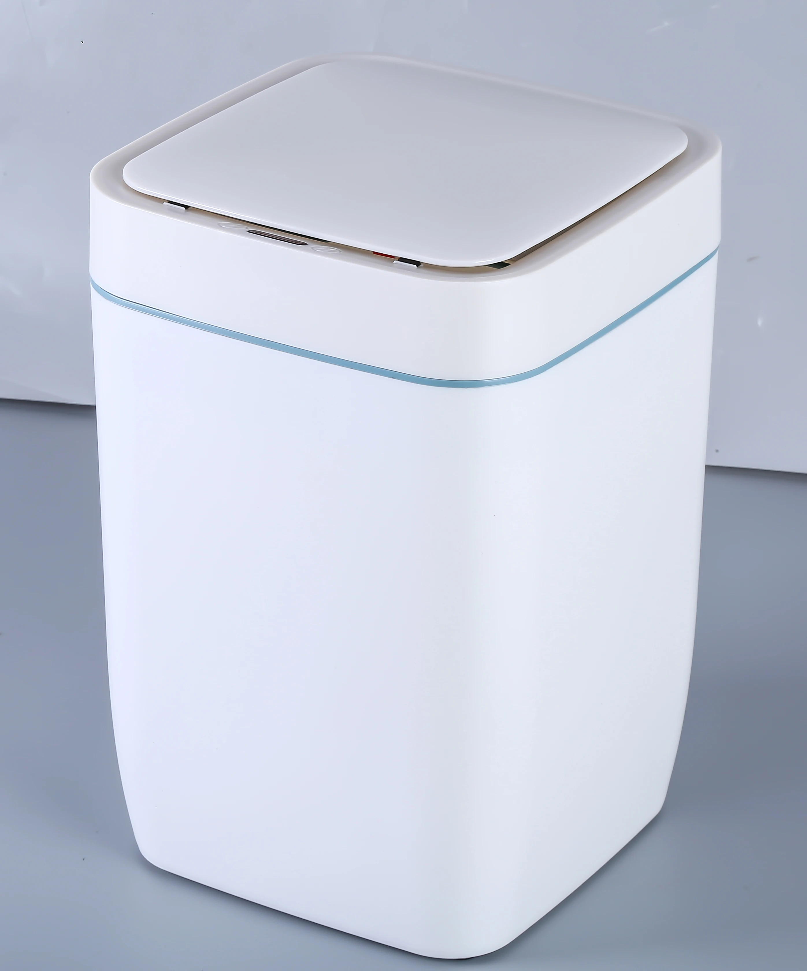 8L Smart Trash Bin Plastic Dustbin  Motion Sensor Trash Can Small Size Smart Garbage Bin Automatic Rubbish Bin