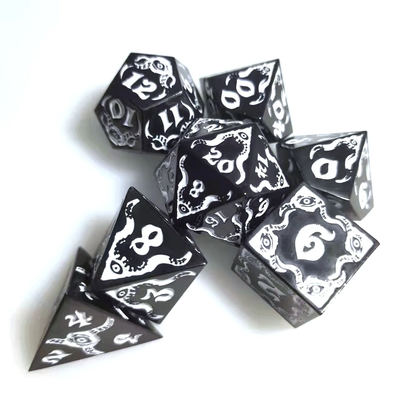Dnd & Rpg Mtg оптовая продажа кубических игральных Кубков аксессуары для настольных игр Набор многогранных металлических с номерами
