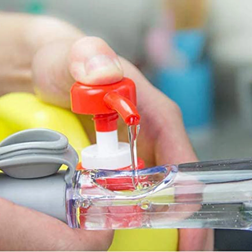 Smart  plastic handle  kitchen scrub washing pan pot cleaning soap dispenser dish brush